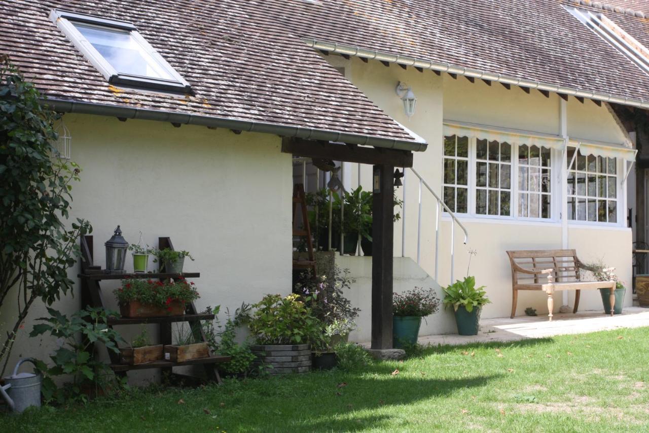 La Suite Au Bon Marechal 吉维尼 外观 照片